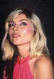 Debby Harris's Instagram, Twitter & Facebook