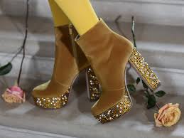 Since making her uncredited debut as a dancer in beatlemania (1981), gina gershon has established herself as a character actress and one of the leading icons of american camp. Ø±Ø¯Ø§Ø¡ ØµØ¯ÙŠÙ‚Ø© Ù„Ù„Ø¨ÙŠØ¦Ø© Ø£Ø±Ù…Ù„Ø© Gina High Heels Shoes Costaricarealestateproperty Com