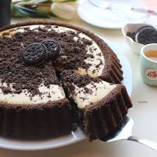 1 702 Likes 75 Comments Mnalie Mnalie On Instagram تارت الاوريو اخلطي بيضتين مع رشة فانيلا و 4 ملاعق سكر ثم نصف ك Desserts Food Mini Cheesecake