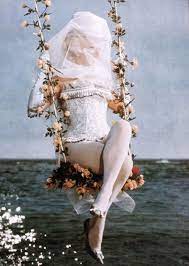 .tom yaz juliet of the spirits (italian: Juliet Of The Spirits Based On Truth And Lies