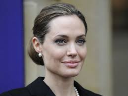 Angelina jolie)‏ ‎/‏dʒoʊˈliː‎/‏؛ née فويت (بالإنجليزية: Ø£Ù†Ø¬Ù„ÙŠÙ†Ø§ Ø¬ÙˆÙ„ÙŠ Ø®Ø¶Ø¹Øª Ù„Ø§Ø³ØªØ¦ØµØ§Ù„ Ø§Ù„Ø«Ø¯ÙŠÙŠÙ† Ø§Ù„ÙˆÙ„Ø§ÙŠØ§Øª Ø§Ù„Ù…ØªØ­Ø¯Ø© Ø§Ù„Ø£Ù…ÙŠØ±ÙƒÙŠØ© Ø£Ø®Ø¨Ø§Ø± Ø§Ù„Ø¬Ø²ÙŠØ±Ø© Ù†Øª