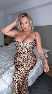 pennylondonvip OnlyFans - BIG TITTY MOMMY SEXTAPES ON FEED - Creator  Profile - Fleshbot