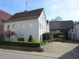 Von 10:00 uhr bis 13:00 uhr und 14:00 uhr bis 18:00 uhr. Pin Auf Hallo