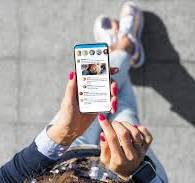 What makes us share posts on social media? | Penn Today