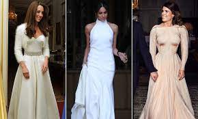 Royal Wedding Princess Eugenie Broke With Tradition In Zac Posen Dress Daily Mail Online