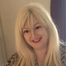 Regina Nottingham's Instagram, Twitter & Facebook