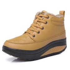 Avoir des chaussures à bascule. Hiver Chaussures A Bascule Femme 2019 Court Tube Bottes De Neige Epais Bas Cales Decontracte Antiderapant Femmes Coton Bottes Aliexpress
