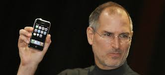 Apple Veterans Reveal Backstage Details of the Original iPhone