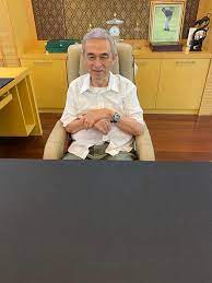 Born 26 november 1939) is a malaysian politician who served as the 5th prime minister of malaysia from 2003 to 2009. Galeri Tun Abdullah Ahmad Badawi Posts Facebook
