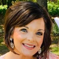 Laura Brasher's Instagram, Twitter & Facebook