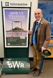 𝚂𝚊𝚛𝚊𝚑 𝙱𝚊𝚝𝚝 🦇 (@BattyBattsPZ)