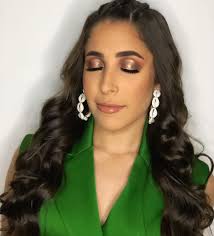 Alejandro Ruiz Makeup artist & Hairstylist