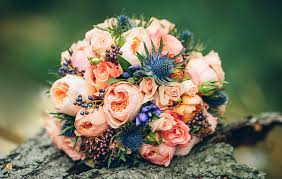 Topics range from women artists to designers to architecture to home decor. How To Use Seasonal Flowers At Your Wedding