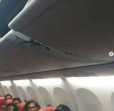 Sriwijaya air flight sj182 crashed into the java sea shortly after takeoff from jakarta on 9 january 2021. Sriwijaya Air Boeing 737 500 Crashes Five Minutes After Take Off Jakarta Airport Indonesia Aviation24 Be