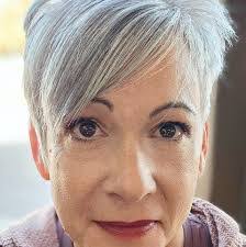 Desiree Mcintyre's Instagram, Twitter & Facebook