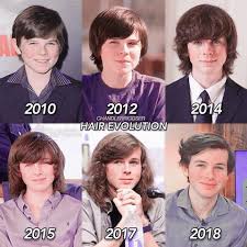 It S Actually Isn T Only Chandler S Hair Evolution It S The Evolution Of His Own Chandler Riggs Carl Grimes Chandler