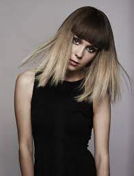 This approach to dip dye makes it easier to achieve at home, as the gradient requires less blending. Umberto Giannini Dip Dye Ombre Dipdye Fringe Hair Haar