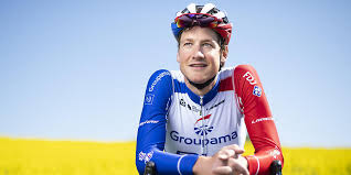 His best results are 3x stage tour de romandie, 1st place in gc volta a la comunitat valenciana and 2x stage tour de suisse. Ostschweizer Stefan Kung Gewinnt Valencia Rundfahrt Regiosport Ch