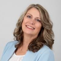 800+ "Maggie" profiles