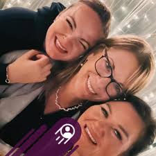 3, 2, 1, LAUNCH! The Royal Canadian Navy's 3rd Arctic and Offshore Patrol  Ship, the future HMCS Max Bernays, has been successfully launched into the  water. #DYK that ships are constructed both