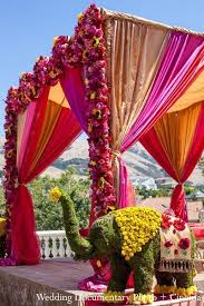 This look was basically created for the summer, or for. Photo Mandap Maharani Weddings Indian Wedding Theme Indian Wedding Indian Wedding Decorations
