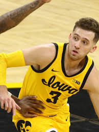 Jordan bohannon (born june 19, 1997) is an american college basketball player for the iowa hawkeyes of the big ten conference. Iowa Basketball Guard Jordan Bohannon Attacked Sunday Morning Kgan