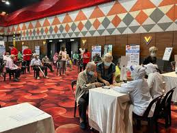 Our 2021 property listings offer a large selection of 1,791 vacation rentals around sunway pyramid convention centre. Khairy Jamaluddin On Twitter Pick Phase Two Has Started Today In Selangor Photos Of Seniors Waiting To Be Vaccinated At Ppv Petaling In Sunway Pyramid Convention Centre Kl Will Be Starting