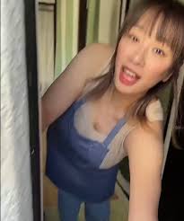 春菜はな【団地妻】宅配業者フェラムービー – ICHIGEKI Shop ＆ Auction