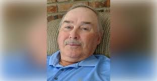 Bob Loder's Instagram, Twitter & Facebook