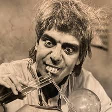 💀🧪 No tricks, just a treat TONIGHT at 9pm! Watch Morgus segments from the  1980s in "The House