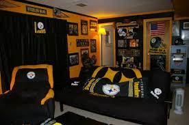 7 Awesome Steelers Bedroom Ideas Steelers Decorated Futon Home Steelers Pittsburgh Steelers Man Cave Boy Room
