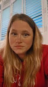 Nicole Wickline's Instagram, Twitter & Facebook