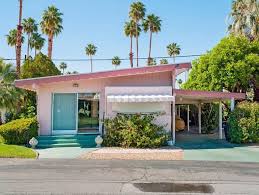 Jeffrey Milstein Palm Springs 43 Pink Sahara Mobile Home Park 1stdibs Com Palm Springs Houses Mid Century House Vintage House