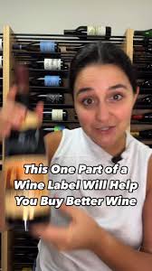 You heard F&W editor Lucy Simon, turn that bottle around 👏. For more