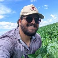 30+ perfis com “Raul Maciel”