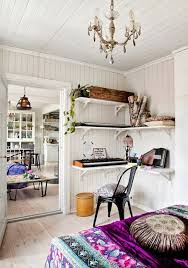 However, narrow floor plans and limited space often call for a different approach. Modern Hippie Decor 28729 Daily Dream Decor