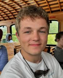 amazing that the day of gratitude and the day of celebrating austin come  wrapped in one package! to the person I'm most thankful for in the whole  world: happy 25th birthday!