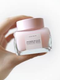Glow Recipe Watermelon Glow Review Sara Du Jour In 2020 Watermelon Glow Sleeping Mask Makeup Moisturizer Oil Free Moisturizers