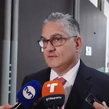 El ministro de la Presidencia, Juan Carlos Orillac dijo que el acuerdo de  los magistrados para sus jubilaciones especiales, los tomó de sorpresa,  porque "no hay plata"., Ya el ministro Felipe Chapman, ...