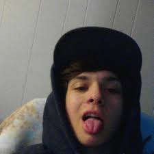 Dylan Charest (@CharestDylan)