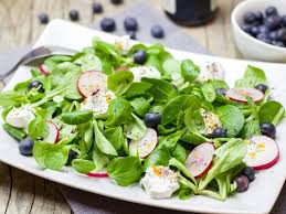 Check spelling or type a new query. Lollo Rosso So Vielseitig Kannst Du Den Salat Zubereiten Daskochrezept De