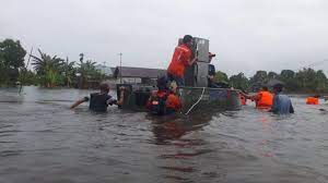 Tingkat efektifnya tergantung pada pelaksanaan dilapangan. 10 Tips Menghadapi Banjir
