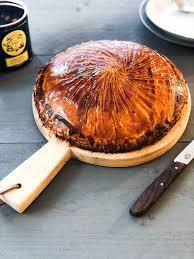 Galette Des Rois Aux Framboises Et Pistache Galette Des Rois A La Framboise Galette Des Rois Alimentation