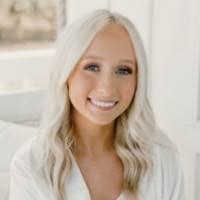 Angel Vidaurri's Instagram, Twitter & Facebook