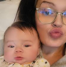 GONZALEZ, KENIA J (H/ FEMALE