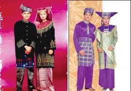 Teknik tarian bharatanatyam adalah berasaskan teks natya sastra yang dianggap sebagai manual rasmi bagi. à¦Ÿ à¦‡à¦Ÿ à¦° Twtn9 Asyu Ini Zaman Tarian Poring Seribu Negeri Sembilan Tak Ingat Tahun Bilo Ej Geng Kebudayaan Kkc Kkj Negeri Sembilan Ponah Pakai Baju Minangkabau Ni Banyak Kali