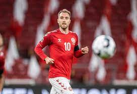 Півзахисник футбольної збірної данії крістіан еріксен знепритомнів під час матчу першого туру групового етапу чемпіонату європи з футболу. Rp9actoyurhom