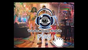 Le chanteur nassi fait son entrée en france et sa première chanson est déjà populaire. Musique Nassi Pas Fatigue