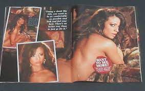 WWE Raw Magazine April 2006 Lita & Edge cover + double Poster VG | eBay