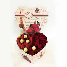 I personally love this envelope box since i feel like it is simple yet. Roses And Strawberries Box Wedelivergifts